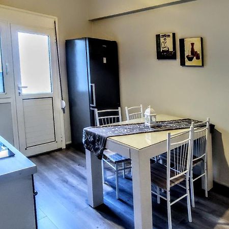 Efessos Center Apartment Preveza Bagian luar foto
